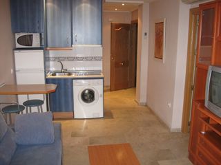 Lloguer Apartament  Calle juan de ávila 5. Apartamento 1 dormitorio
