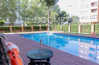 tic  Buganvilla. Atico con 20 metros de terraza, piscina, garaje opcional, 3 habi