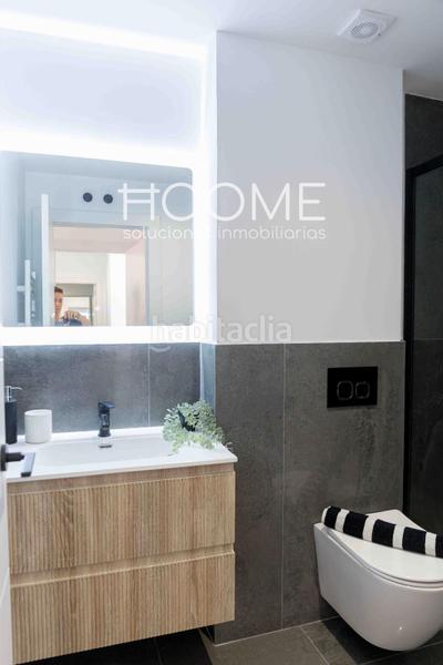 Foto 27db643f-cb66-4a4d-8edb-1612709e9c5f. Ático atico con 20 metros de terraza, piscina, garaje opcional, 3 habitaciones 2 baños a estrenar, Castillachamartin en Madrid