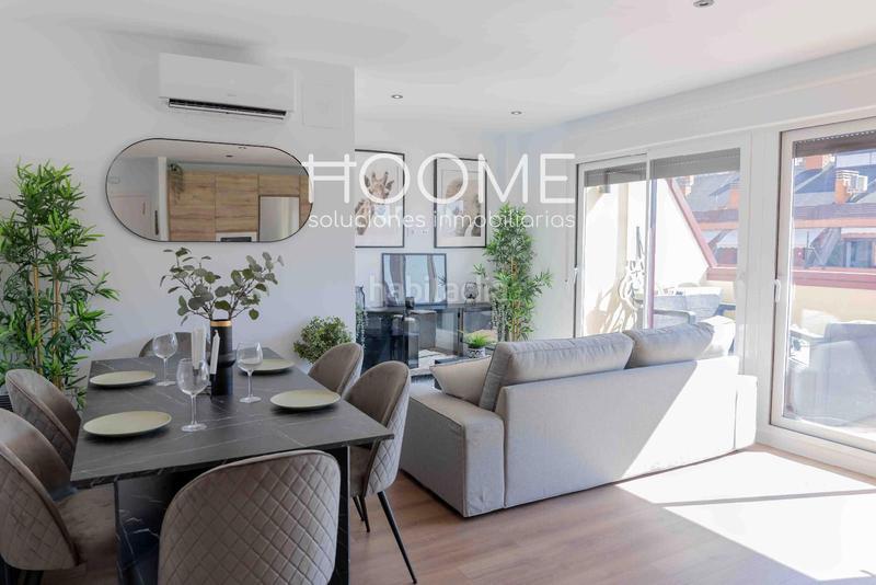Foto 4194f316-0a1f-41f9-b24f-216f1c3e3585. Ático atico con 20 metros de terraza, piscina, garaje opcional, 3 habitaciones 2 baños a estrenar, Castillachamartin en Madrid