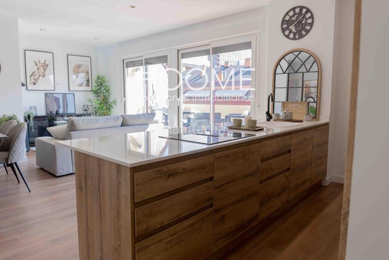 Foto 6a18ac92-0120-4c20-8159-75dcba86632a. Ático atico con 20 metros de terraza, piscina, garaje opcional, 3 habitaciones 2 baños a estrenar, Castillachamartin en Madrid