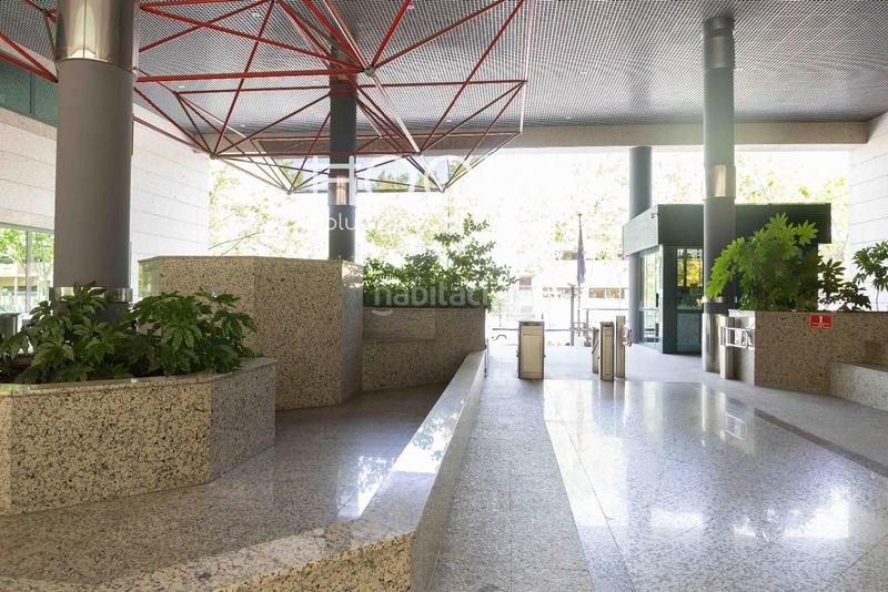 Foto b8819024-f23a-4c21-869c-41911b4054f9. Pis amb calefacció aparcament a Polígono Industrial-Norte San Sebastián de los Reyes