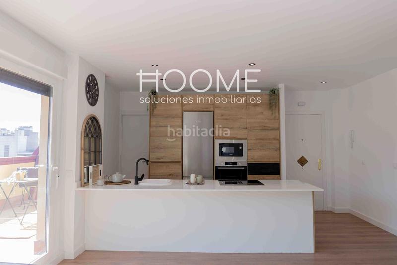 Foto 25672efe-beb3-4edd-9b8c-1d62a47e5d29. Attique avec piscine dans Castilla Madrid