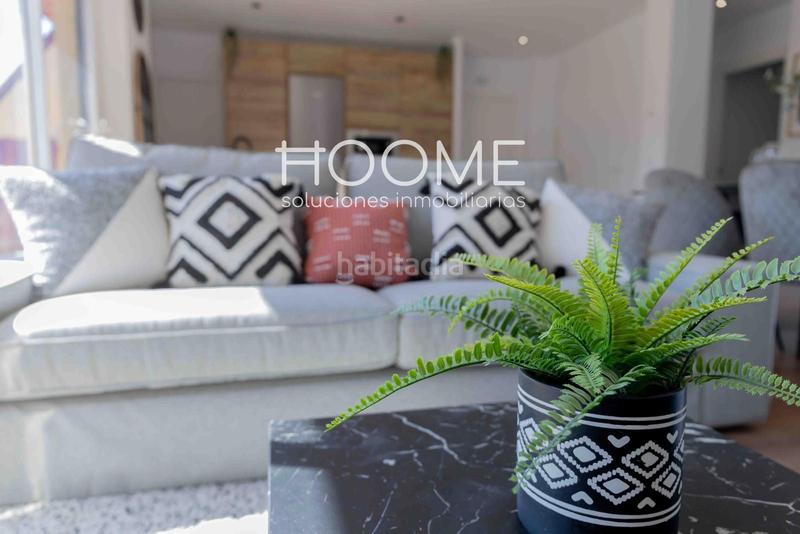 Foto de3082c8-4eee-44d0-bcc3-061d05fc47cc. Attique avec piscine dans Castilla Madrid