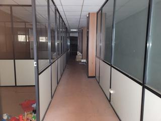 Alquiler Local Comercial  Rúa do cotaredo. Se alquila local en rúa cotaredo