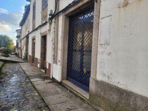 Lloguer Local Comercial en R�a de santa clara 18. Local en alquiler.