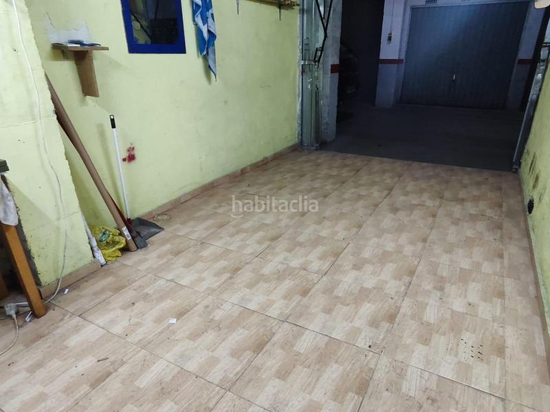 Foto bd4b6827-955c-4a0e-a81b-51cae4f62bfd. Aparcament cotxe a Colonia Madrid Benidorm