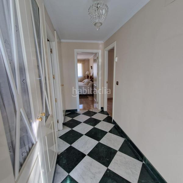 Foto b2a2fcf1-5fc3-40df-b843-0b5fa265dc3b. Etagenwohnung mit heizung parking pool in Playa Levante Benidorm