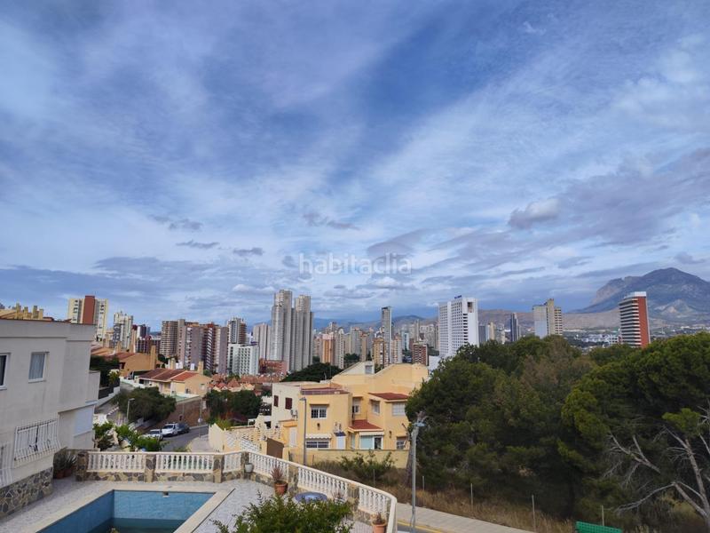 Foto 3c3b29c5-7684-4a00-a851-06b454eff302. Maison jumelée avec chauffage piscine dans Sierra Helada Benidorm