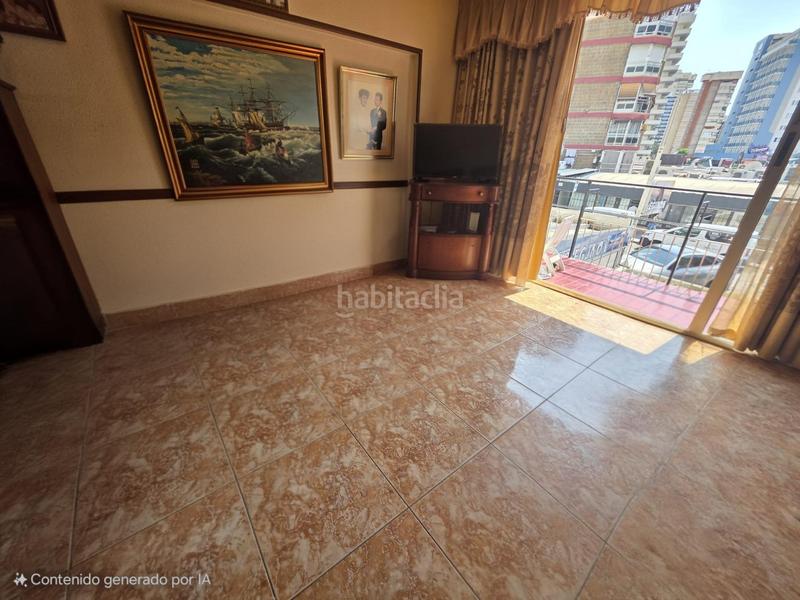 Foto 9f5af190-d7e1-48aa-b2a5-626ef356c79d. Piso  3 dormitorios plaza triangular en Levante Alto Benidorm
