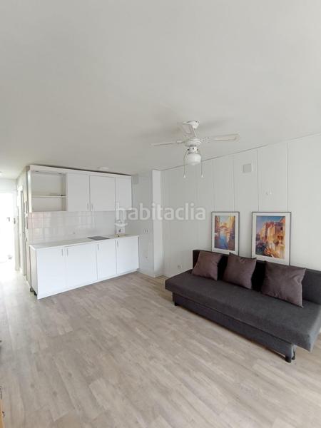 Foto eb491cf9-dadf-4830-93e3-465a57d1e15d. Piso encantador estudio reformado en Sierra Helada Benidorm