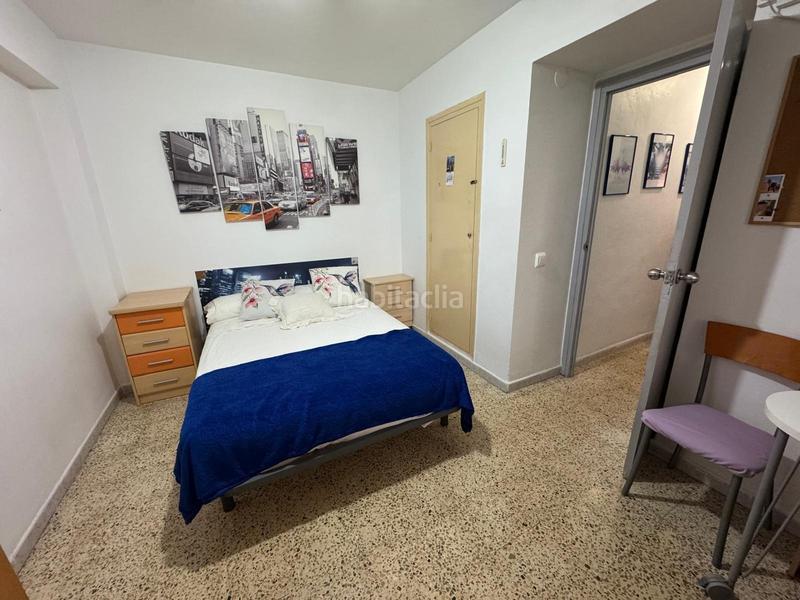 Foto e01e48bc-a0e9-46a2-bd8f-0e5c578b2ed5. Piso vivienda grande y muy bien situada en Centro Urbano Benidorm