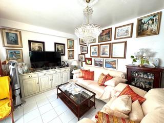 Appartement à Playa Levante. Amplia vivienda de 4 habitaciones