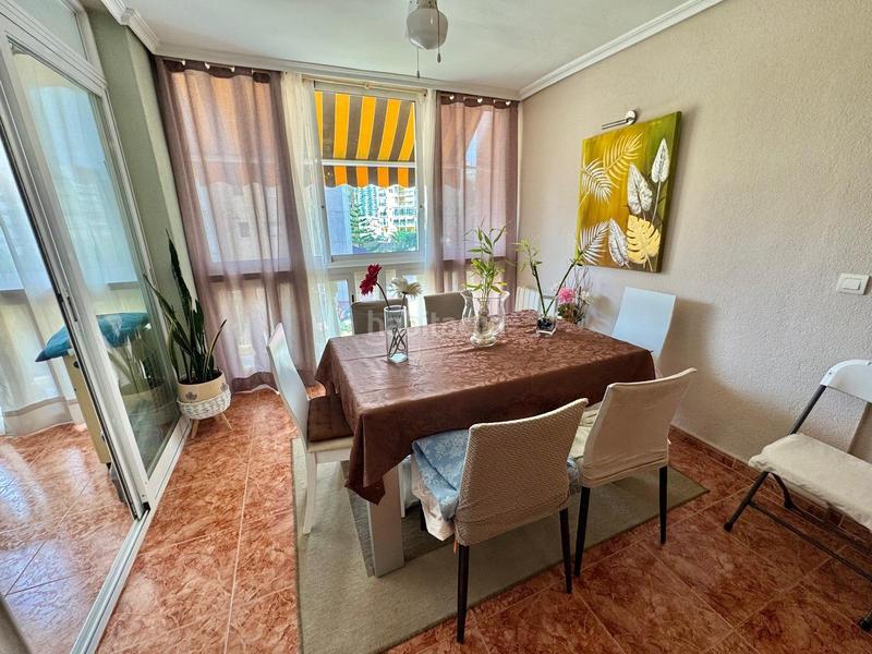 Foto d10ebd90-8474-4c29-94f8-ea6e50202d6b. Etagenwohnung mit parking pool in Playa Poniente Benidorm