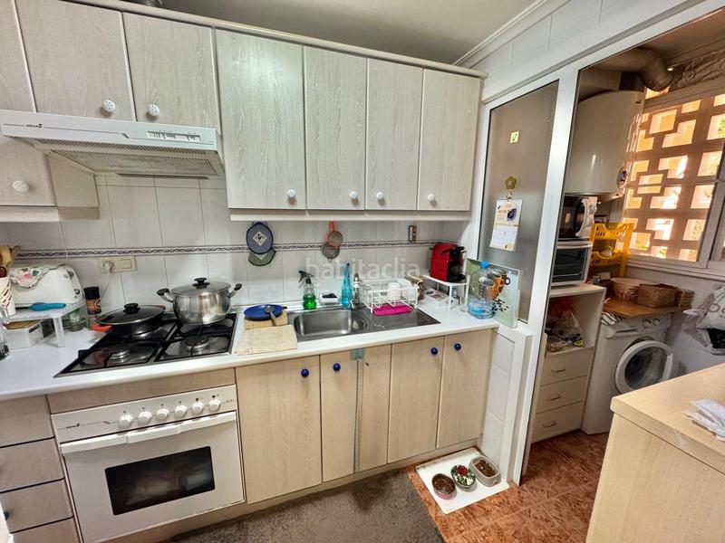 Foto f5af5803-6d63-44f6-a74d-f887f41bdc65. Etagenwohnung mit parking pool in Playa Poniente Benidorm