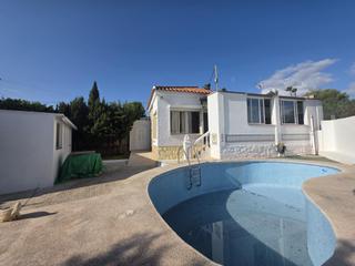 Chalet in Coloma. Chalet independiente la nucía