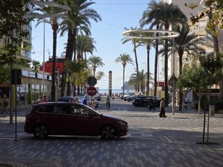 Etagenwohnung in Playa Levante. Av. mediterráneo elegante piso de 3 dormitorios en benidorm