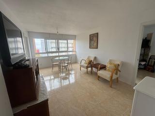 Pis  Calle viena 6. Vivienda de 3 habitaciones reformada