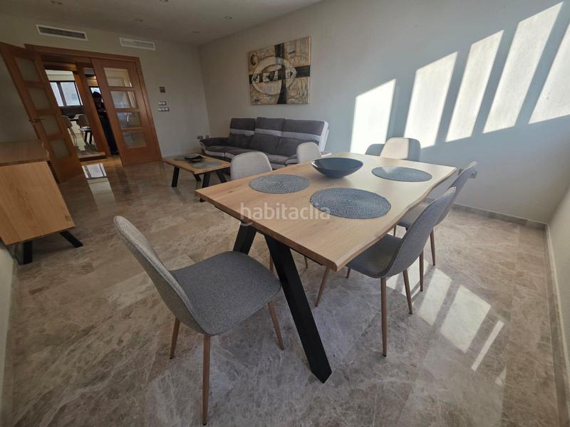 Foto cac1a16f-8eb8-48e1-a7f8-c2f10940f712. Appartamento con parcheggio piscina in Juzgados - Plaza de Toros Benidorm