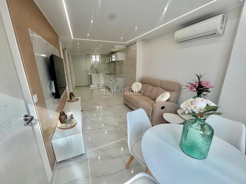 Foto 11f01130-f6b1-4e3c-85fa-272e5b2ca2d3. Flat in Playa Levante Benidorm