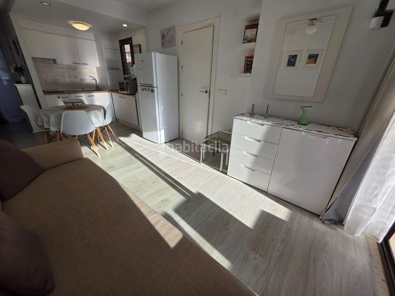 Foto fb31fa6d-0087-4166-a14a-7394880184d6. Flat with parking pool in Rincón Alto Benidorm