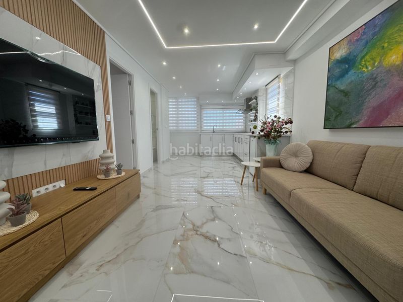 Foto 433d7245-fbf0-49ef-912f-354b03f731e5. Pis amb aparcament piscina a Rincón Bajo Benidorm