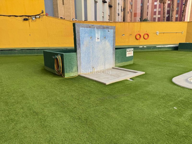 Foto bace11b4-cf16-4899-997c-e3baee4d4bdd. Pis amb piscina a Centro Urbano Benidorm