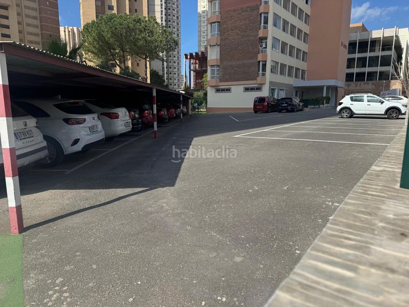 Foto c610e08a-228b-4fb1-b1da-1c0b130311b6. Pis amb aparcament piscina a Levante Alto Benidorm