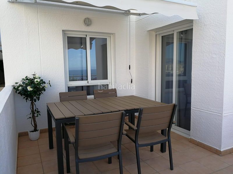 Foto acdeb6fc-f5a5-4540-ba34-ddeb74b5c231. Dúplex amb aparcament piscina a Rincón Alto Benidorm