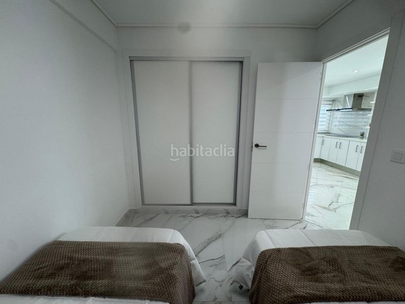 Foto a67e6ee0-8597-44eb-a98f-0e3d79b676e7. Pis amb aparcament piscina a Rincón Bajo Benidorm