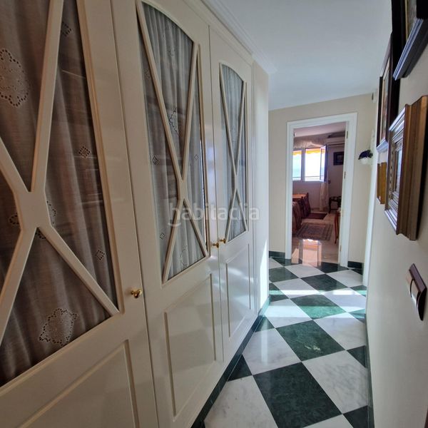 Foto 0c9e2fe0-3a2b-45ff-ab33-e12df215cf94. Flat with heating parking pool in Playa Levante Benidorm