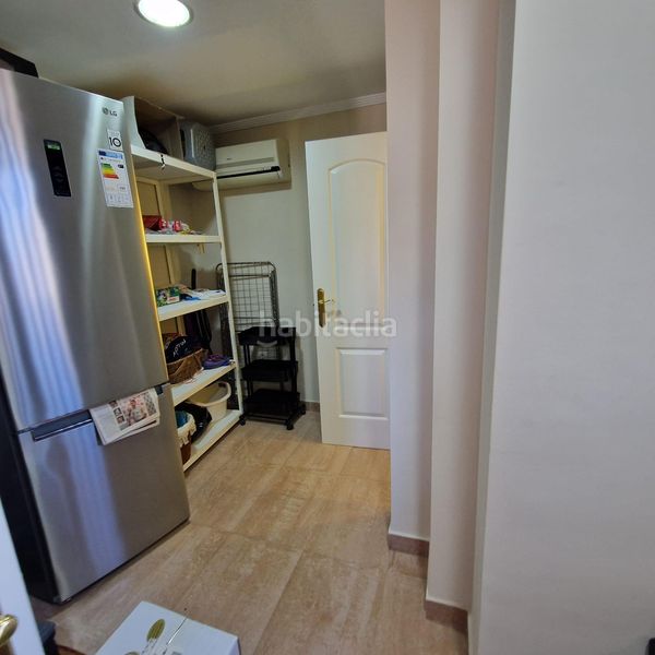 Foto 0d6a3e65-4601-46ff-9b9d-f9c8312f475b. Flat with heating parking pool in Playa Levante Benidorm