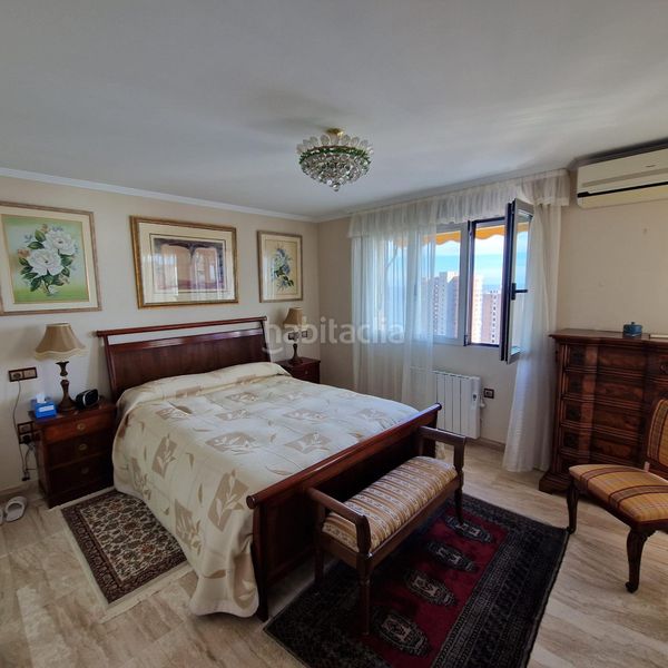 Foto 20ac5f8d-92f8-45a1-acea-72a9357409d5. Flat with heating parking pool in Playa Levante Benidorm