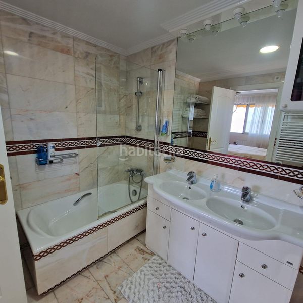 Foto 36e0961a-9727-4ac9-ba1c-c508b730b833. Flat with heating parking pool in Playa Levante Benidorm