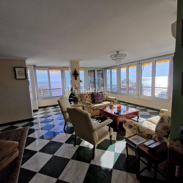 Foto db7e59fe-c420-4256-801e-19680ab3b52f. Flat with heating parking pool in Playa Levante Benidorm