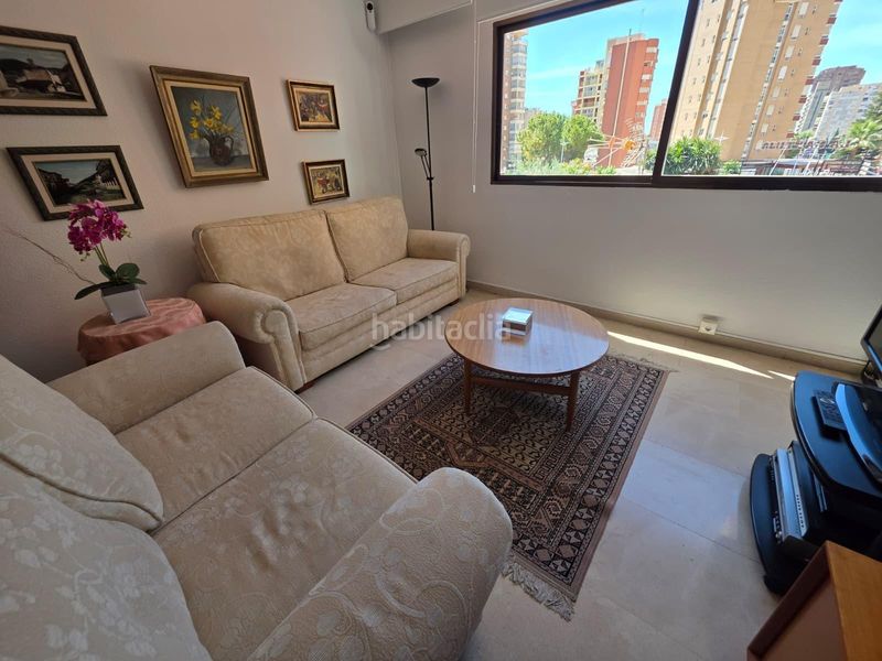 Foto 0ab099b4-fac5-4bc8-aab0-58fa321080ca. Pis amb calefacció aparcament piscina a Levante Alto Benidorm