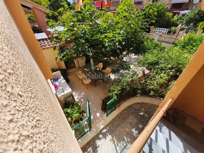 Foto 89542faf-c96a-49e4-ab53-6f24f28d3b7c. Casa adossada amb aparcament piscina a Juzgados - Plaza de Toros Benidorm