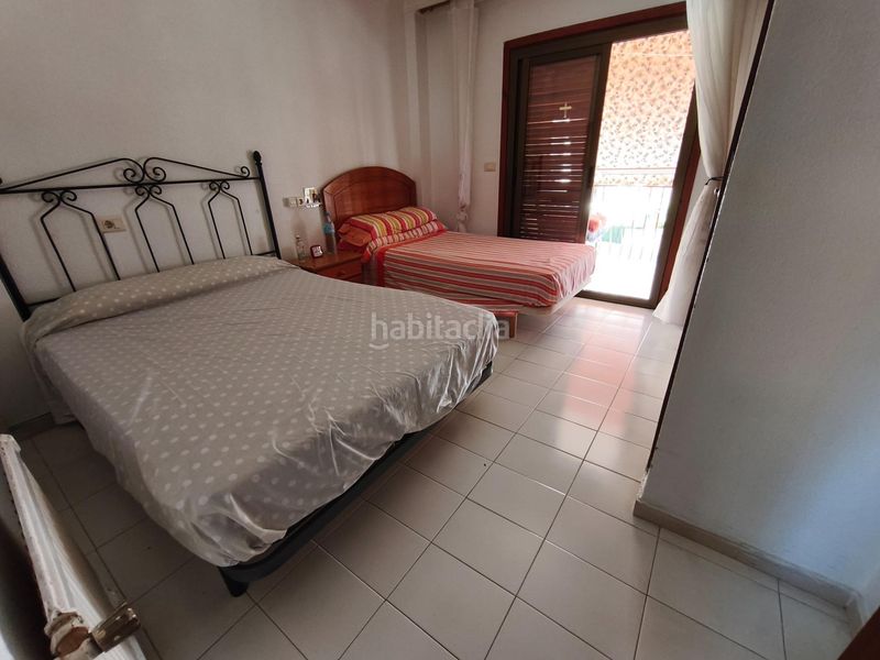 Foto ac1b5696-d78f-4e0d-9369-70e1a51b3ef0. Casa adossada amb aparcament piscina a Juzgados - Plaza de Toros Benidorm
