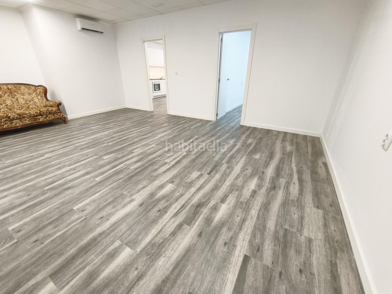 Foto bfb56bfa-136c-4e67-ace5-5f7f0192dbe4. Local comercial a Centro Urbano Benidorm