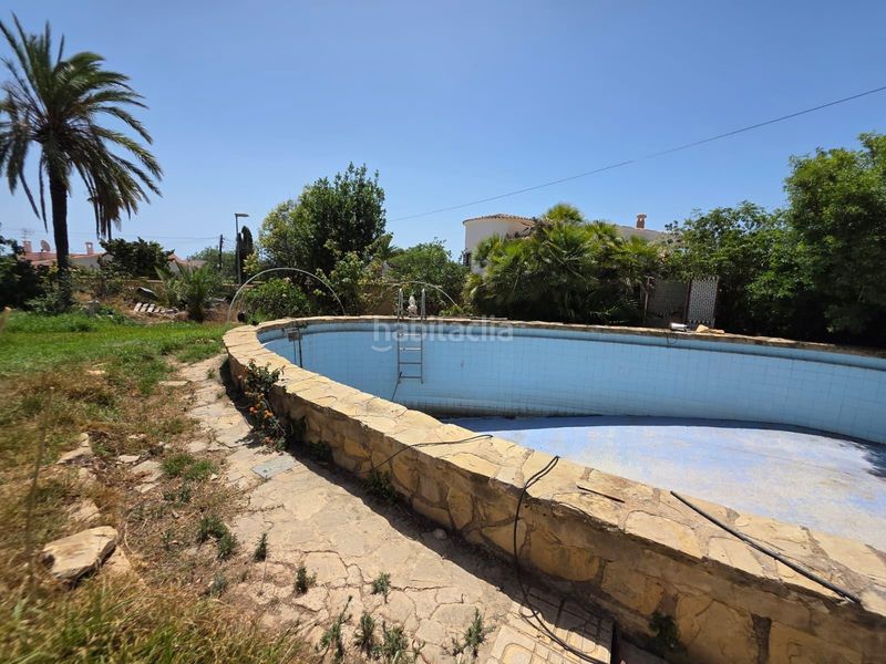 Foto 581debcd-5ee5-45e1-b70b-bca22d29a8a4. Xalet amb piscina a Coloma Nucia (la)