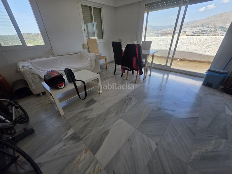 Foto a111fba2-68b5-43a8-9e67-0ba3ee9330e2. Àtic amb aparcament piscina a Playa Poniente Benidorm