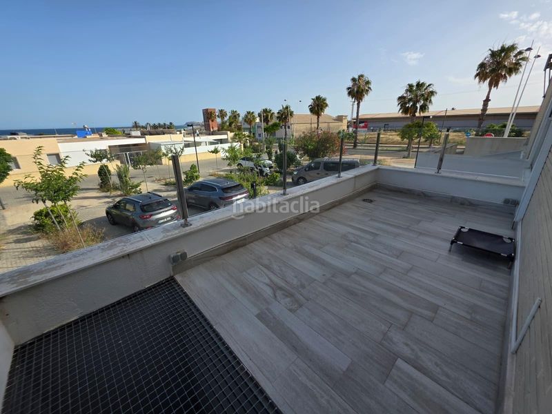 Foto 7d362b31-5d59-4a45-a563-304d8bb98a71. Casa adossada amb aparcament piscina a Agua Amarga - Urbanova Alicante