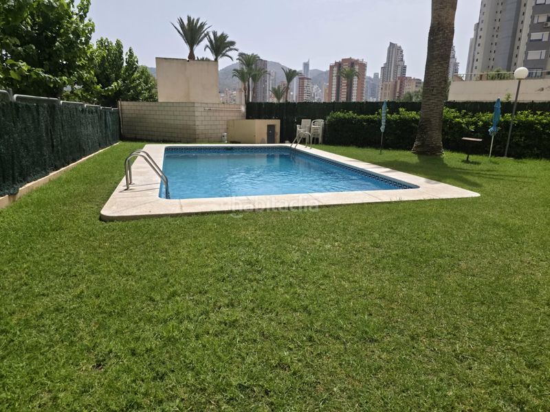 Foto f7ded4c9-51fe-484a-b154-d1d11573ae65. Pis amb aparcament piscina a Levante Alto Benidorm