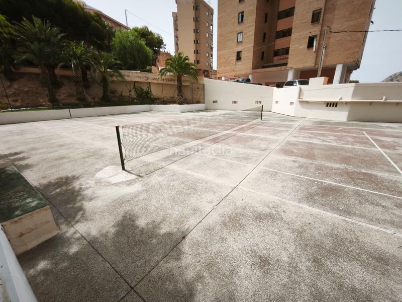 Foto 008f351c-b6db-4a00-b704-13b7d5326d06. Àtic amb piscina a Playa Poniente Benidorm