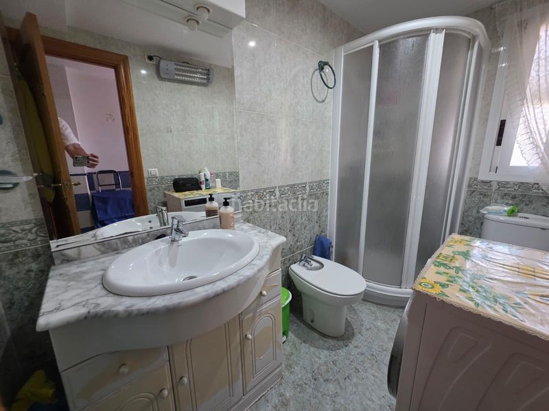Foto c1551266-7889-42e9-924e-7be6733ce16a. Pis amb aparcament a Playa Levante Benidorm