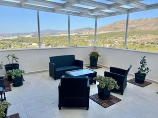 Attico in Via Parque. Impresionante ático reformado con vistas panorámicas en benidorm