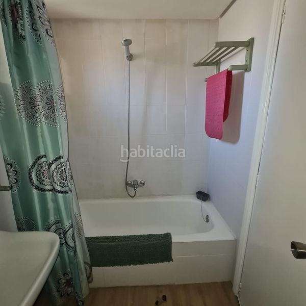 Foto 2464b5df-1482-45a4-9c35-515d737ad9e1. Pis amb calefacció aparcament piscina a Playa Levante Benidorm