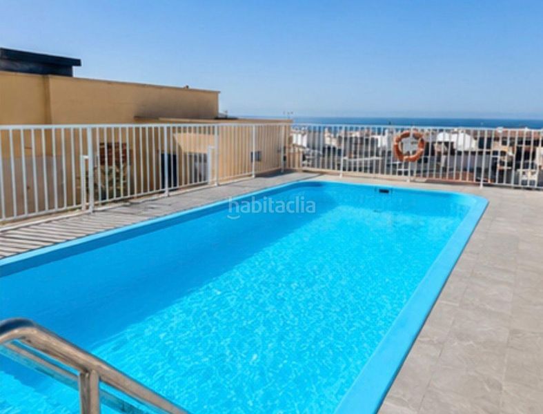 Foto 4a03c045-deb3-4503-82db-f8aebb1a8133. Pis amb piscina a Centro Urbano Benidorm