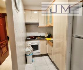 Studio à Santa Uxía de Ribeira. Se vende estudio muy bien situado en ribeira.