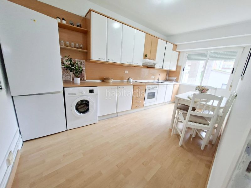 Foto 51a7db99-6290-4a43-b861-ec68eb7a2c01. Pis a santa uxía de Ribeira Ribeira